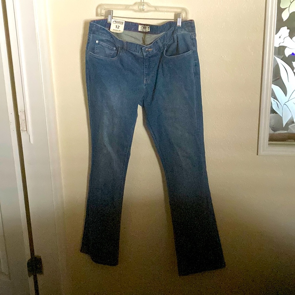 Mountain Khakis Classic Blue Women's Jeans Size 12